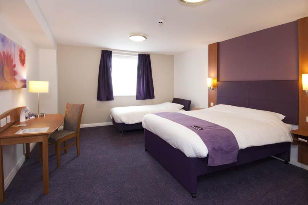 Premier Inn Newcastle City Centre Millennium Bridge Newcastle upon Tyne Quarto foto