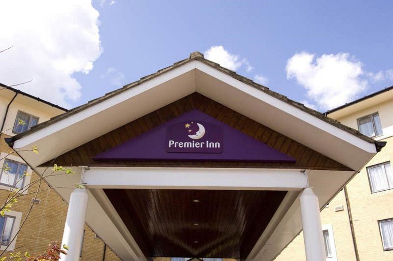 Premier Inn Newcastle City Centre Millennium Bridge Newcastle upon Tyne Exterior foto